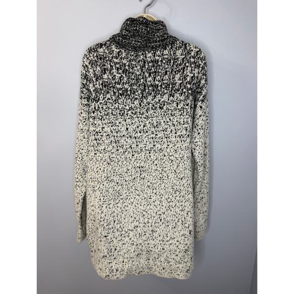Athleta Marled Black Cream Cashmere Wool Blend Turtleneck Sweater Sz S - Picture 9 of 12